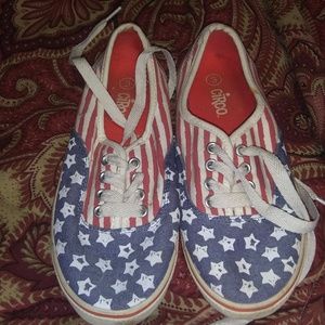 Flag shoes